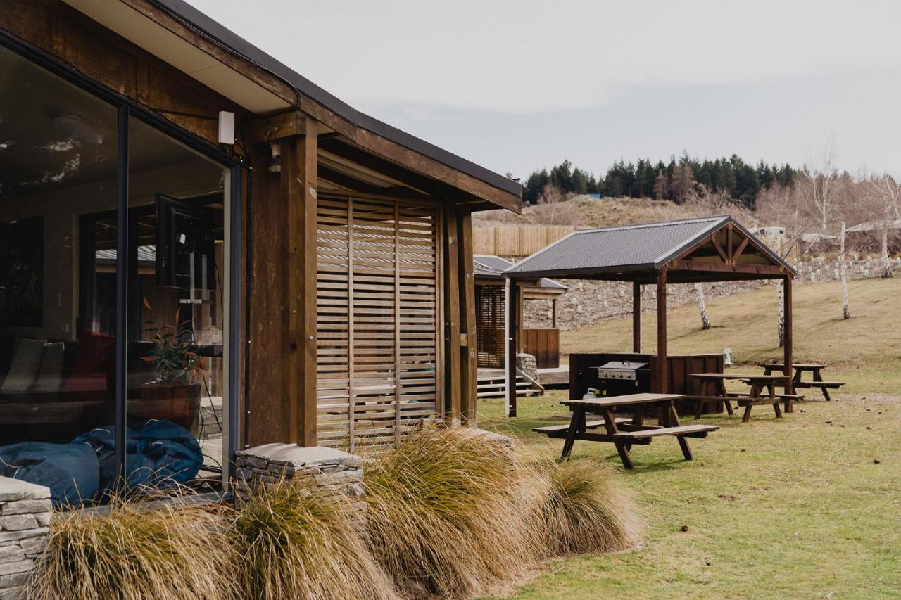 Lakes Edge Lodge Lake Tekapo Exterior photo